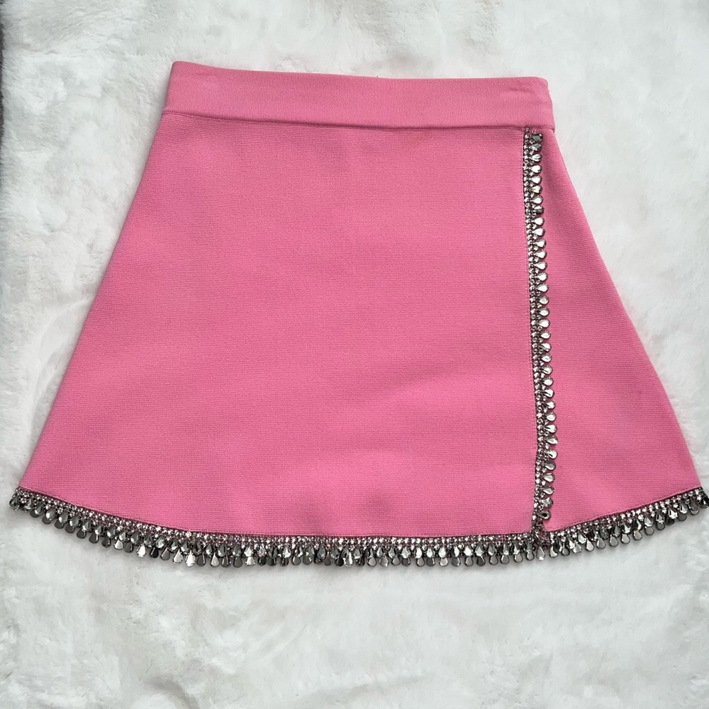 ZARA NEW WOMAN MINI KNIT SKIRT WITH APPLIQUÉD RHINESTONE PINK SIZE M 2142/084
